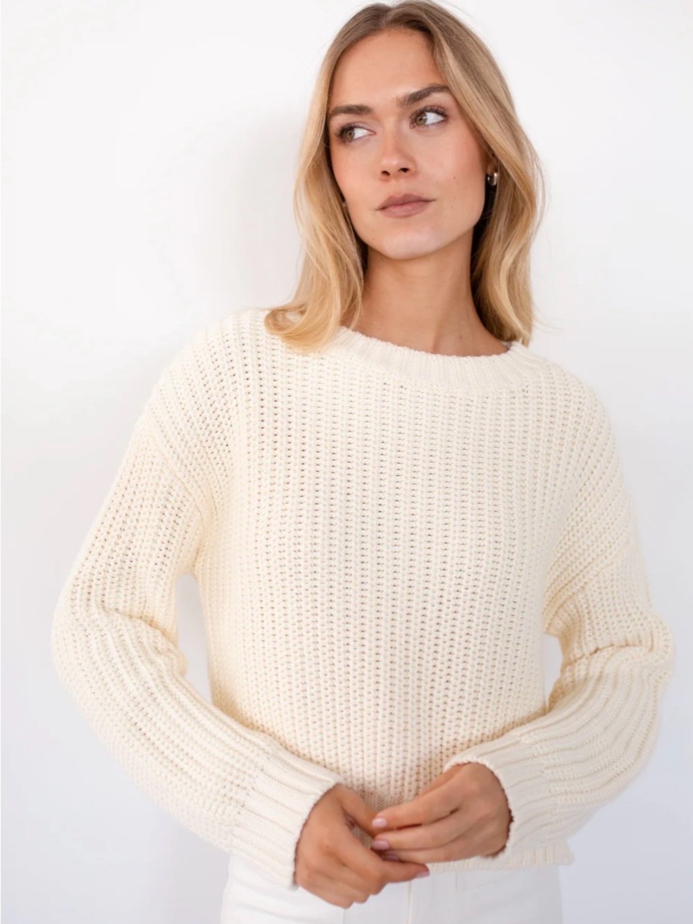 Marea Cropped Beach Sweater in Ivory